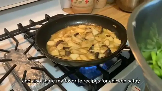 Video thumbnail for lettuce wraps recipe