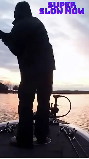 Video thumbnail for How to (not) cast from a boat #shorts #bassfishing #fail #fishingfails