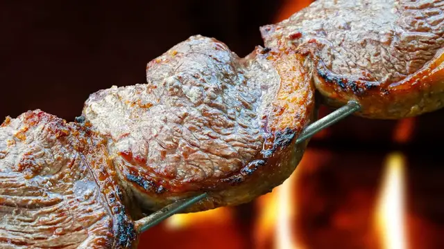 Video thumbnail for Watch This Before Eating At A Brazilian Steakhouse Again