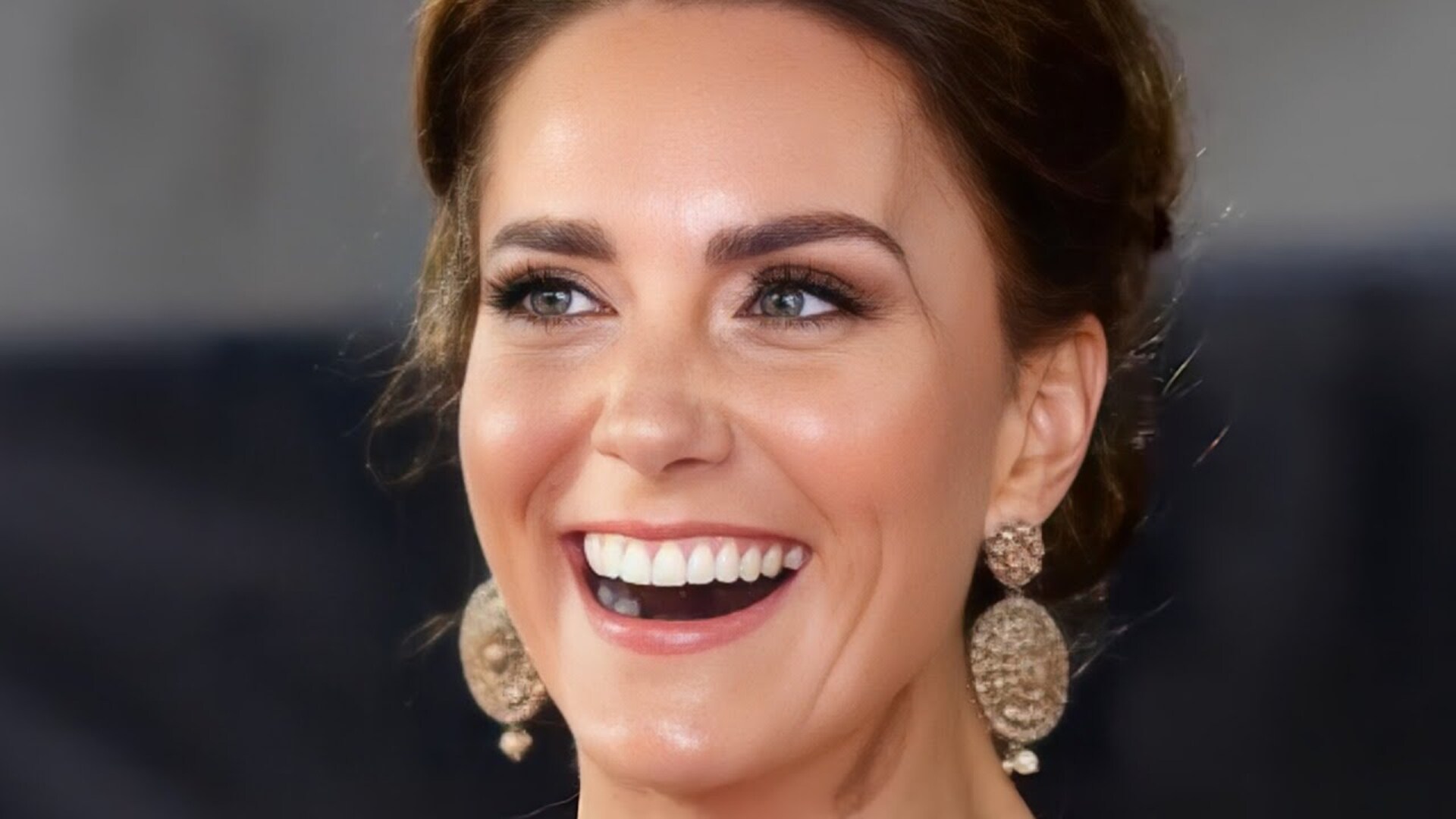 Video thumbnail for What Happens To Kate Once Prince William Becomes King?