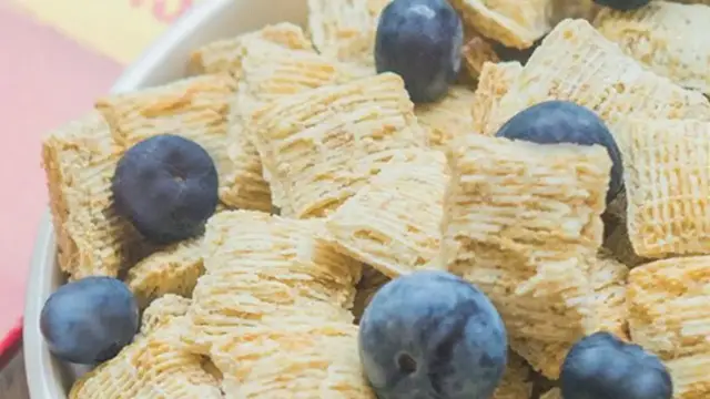 'Video thumbnail for Common American Cereals That Are Banned In Other Countries'