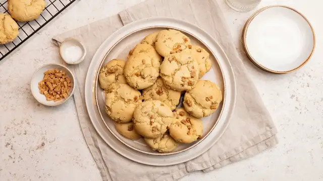'Video thumbnail for These Soft, Gooey Caramel Cookies Are Meant For Beginner Bakers'