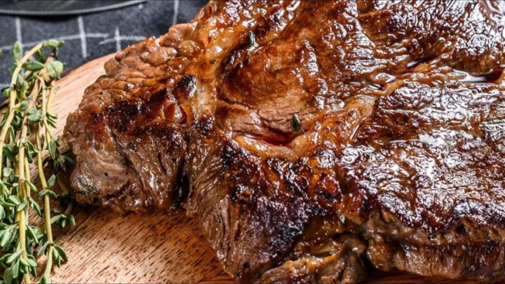 Video thumbnail for Cheap Steaks You Should And Shouldn't Buy
