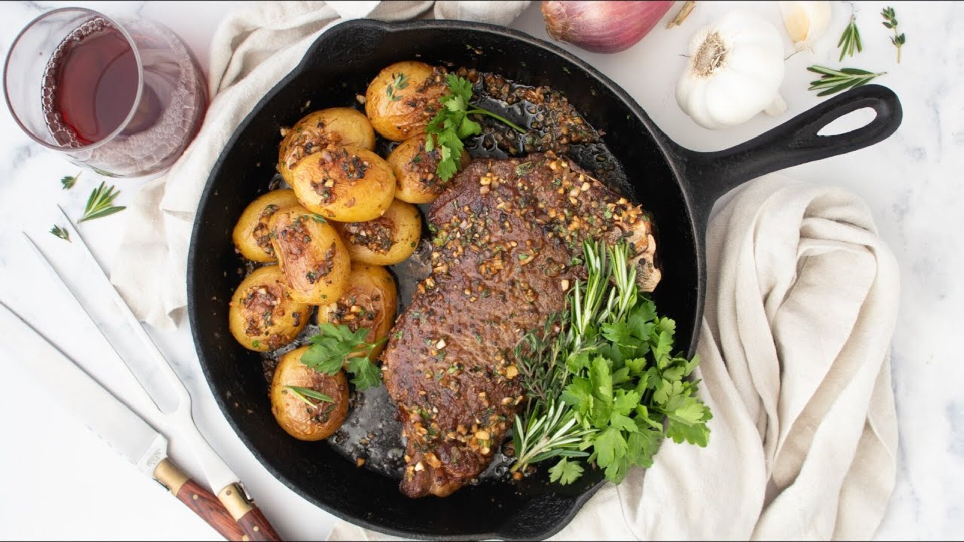 Video thumbnail for The Juicy Garlic Steak & Potatoes Recipe That Comes Together In A Skillet