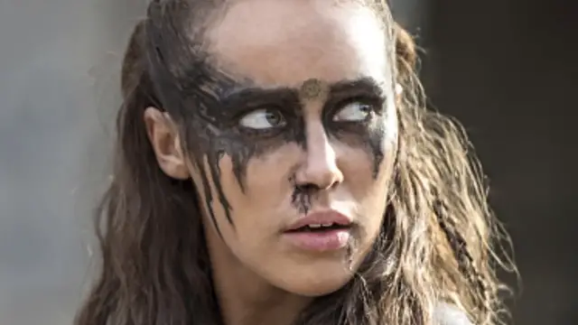 'Video thumbnail for Dumb Character Deaths That Basically Killed The Show'