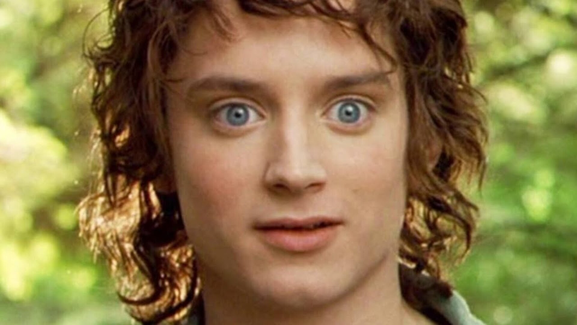 Video thumbnail for Frodo Baggins' Backstory Fully Explained