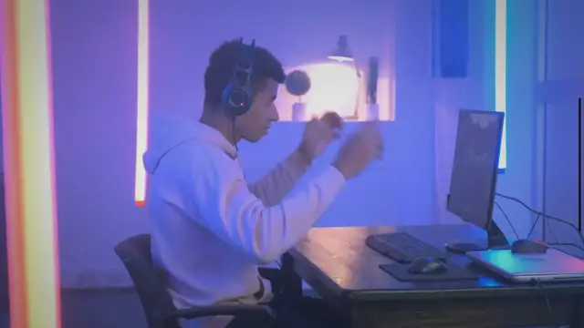 Video thumbnail for How to Play the Final Fantasy VIII Card Game Triple Triad