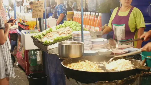 Video thumbnail for 10 Minute Vegetarian Indian Recipes! Super Easy