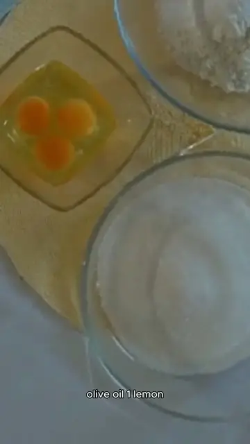 Video thumbnail for bellini recipe