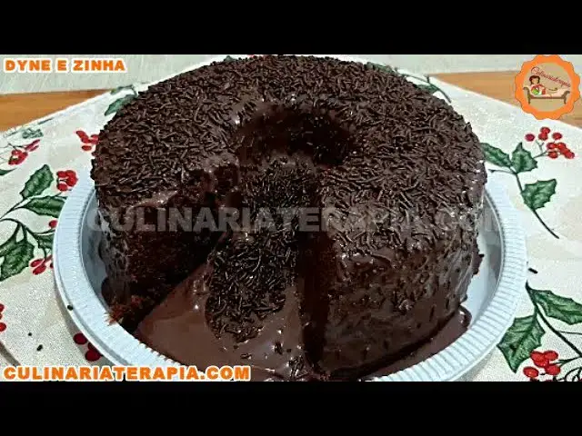 Video thumbnail for APRENDA COMO FAZER BOLO VULCÃO DE BRIGADEIRO - BOLO DE CHOCOLATE FÁCIL E RÁPIDO ESPECIAL DE PÁSCOA