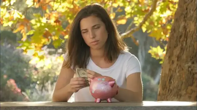Video thumbnail for A New Law Connects Your Student Loans to Your 401(k)