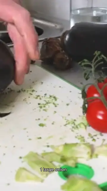 Video thumbnail for vegetarian lasagna recipe