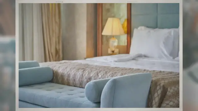 Video thumbnail for How Do Hotels Charge Their Guests?