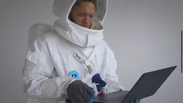 Video thumbnail for Astronaut Charlie Duke’s Family Photo on the Moon