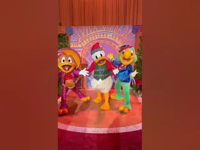Video thumbnail for Three Caballeros Wonderful Christmastime!
