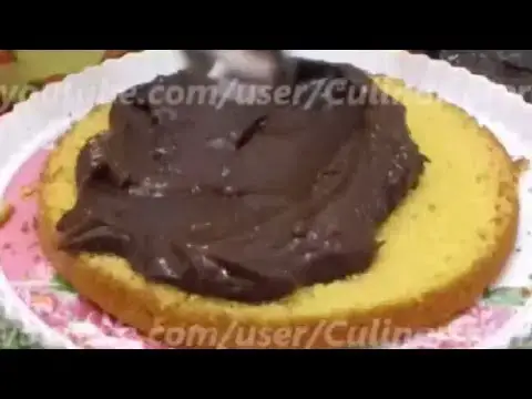 Video thumbnail for Recheio e Cobertura de Chocolate para Bolo
