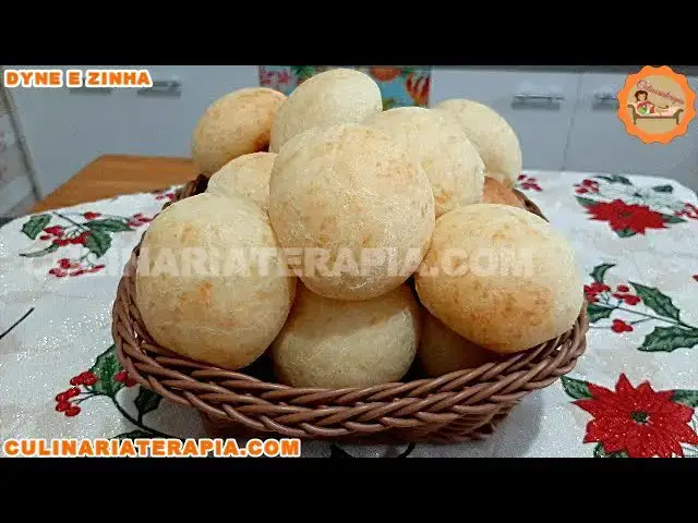 Video thumbnail for O Melhor Pão de Queijo Mineiro Super Fácil