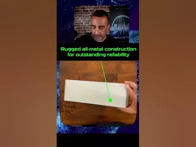 Video thumbnail for Shure MV7 White Noir #LimitedEdition #Shorts