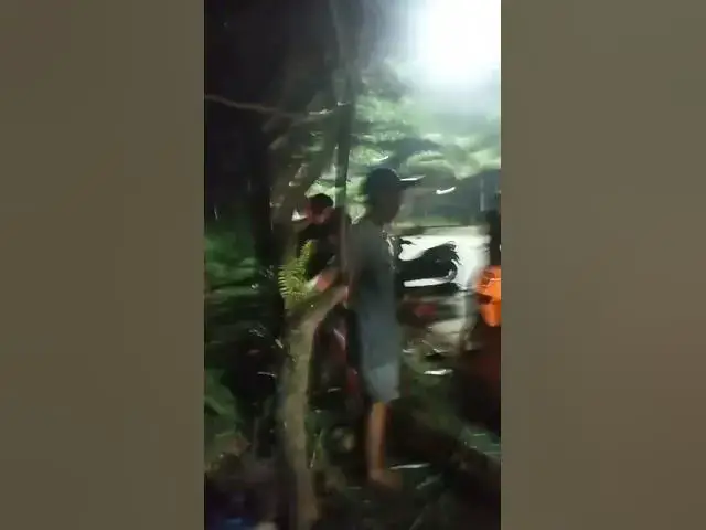 'Video thumbnail for Penumpang Di Begal Oleh Driver Maxim'