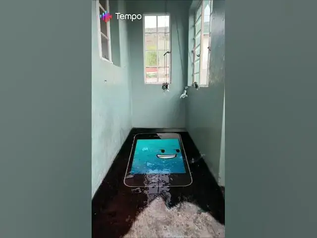 Video thumbnail for Bottle smashing in my MePhone4 #tempoapp #app #tempo #shorts