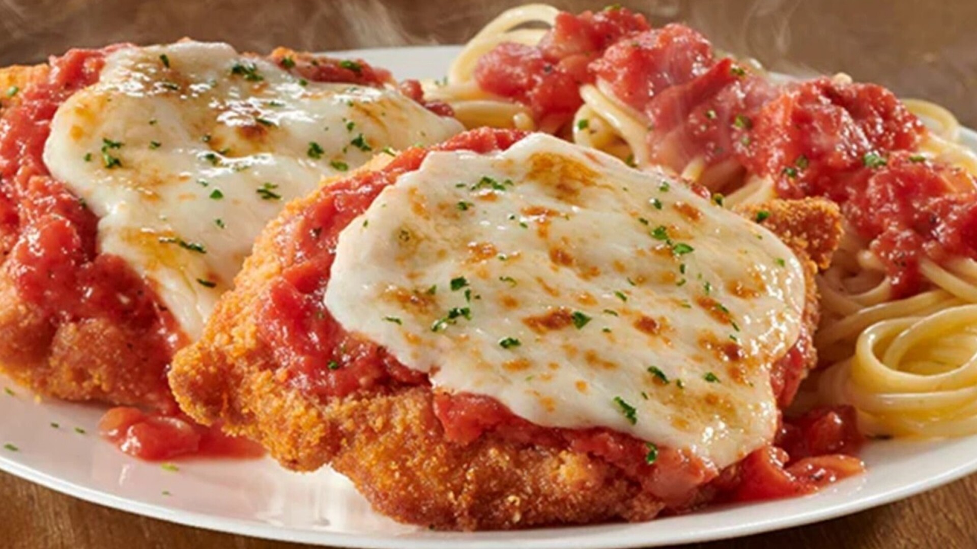 Video thumbnail for These Were The 9 Worst Dishes We Tried At Olive Garden