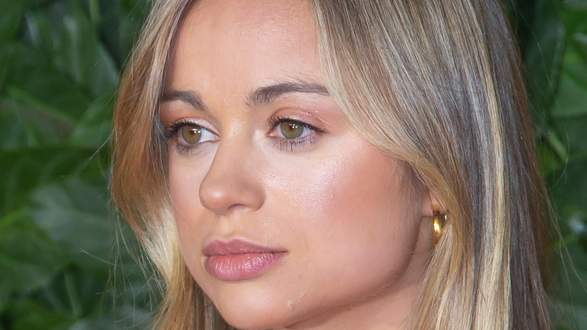 Video thumbnail for The Elegant Evolution Of Lady Amelia Windsor