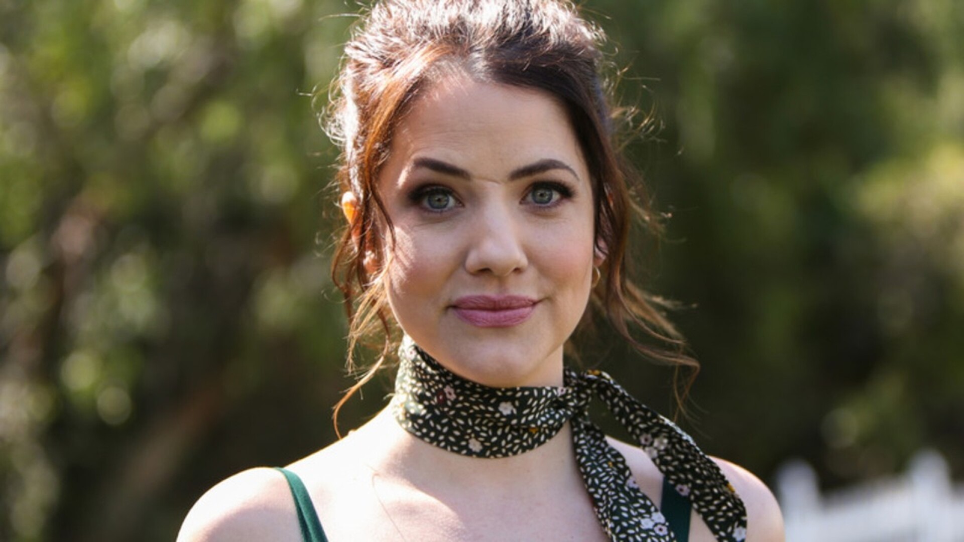 Video thumbnail for Why Sarah Schaefer From NCIS Looks So Familiar