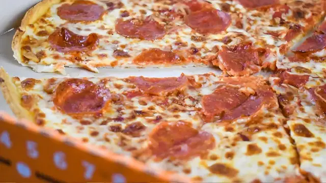 Video thumbnail for Popular Little Caesar's Menu Items, Ranked Worst To Best