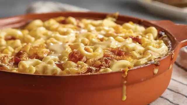 Video thumbnail for This Is Why Cracker Barrel's Mac And Cheese Is So Delicious