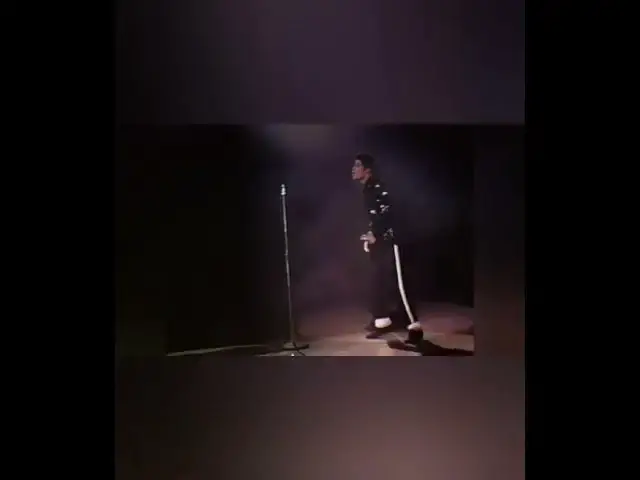 Video thumbnail for Michael Jackson Live Wembley 22/07/1988 Bille Jean