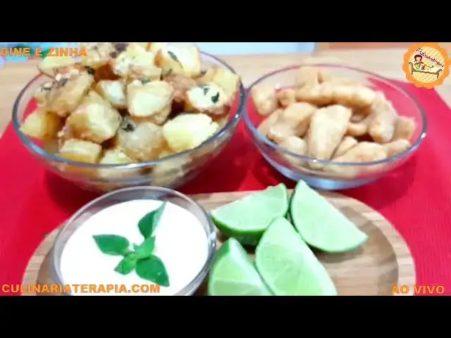 Video thumbnail for Petisco e Comida de Buteco - ISCAS DE PEIXE FRITO COM BATATAS RÚSTICAS AO FORNO
