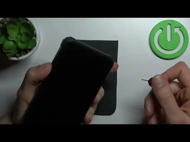 Video thumbnail for How to Insert SIM Card & SD Card in BLACKVIEW BV6600