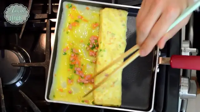 'Video thumbnail for Korean Egg Roll⁄Rolled Omelet (720p 30fps)'