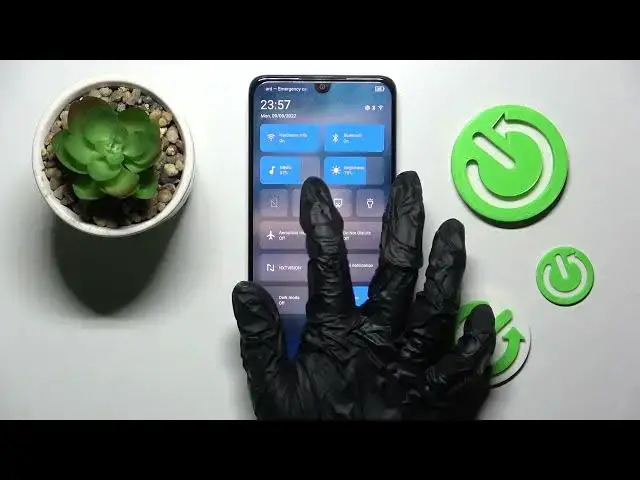 'Video thumbnail for How to Turn On / Turn Off the Automatic Screen Rotation Feature on the TCL 30'