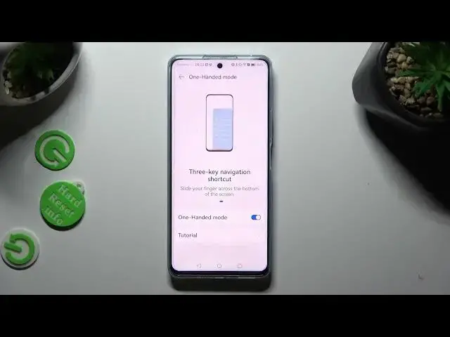 'Video thumbnail for How to Enter One Handed Mode in Huawei Nova 11i'