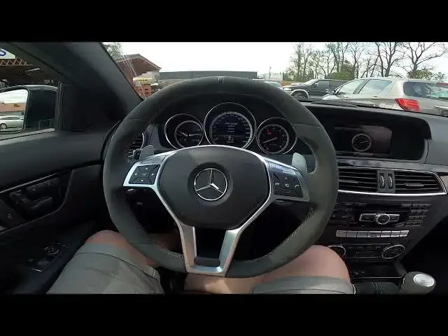 Video thumbnail for How to Turn the Climate Control Off in Mercedes C W204 C63 AMG ( 2011-2014 )