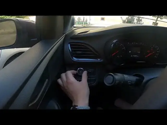 Video thumbnail for How to Enable or Disable High Beam in Opel Karl ( 2015 – 2018 ) | Use High Beam