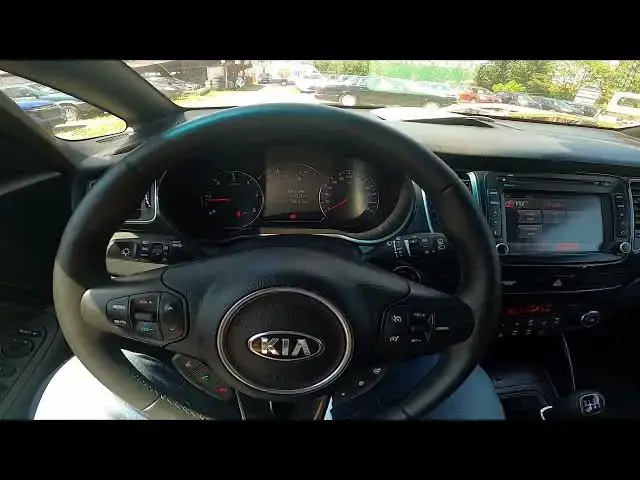 'Video thumbnail for How to Check Traffic Announcements in Kia Carens IV ( 2013 – 2018 ) - Find Traffic Info'