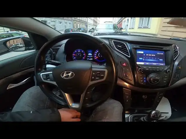 'Video thumbnail for How to Find AUX Jack in Hyundai i40 ( 2011 – 2019 )  - Connect Smartphone via AUX'