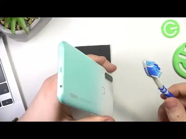 Video thumbnail for How to Clean Oppo A31 USB port using household items / Clean USB with home remedies on Oppo A31