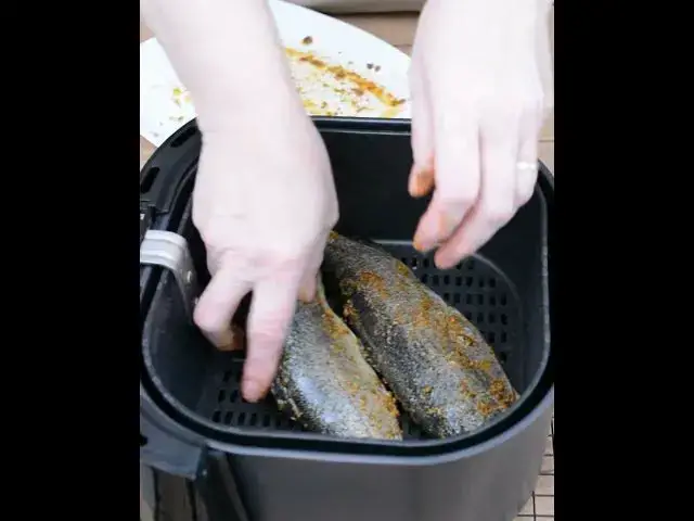Video thumbnail for Pește gătit PERFECT la air fryer  #bucatearomate #reteteairfryer #retetepeste