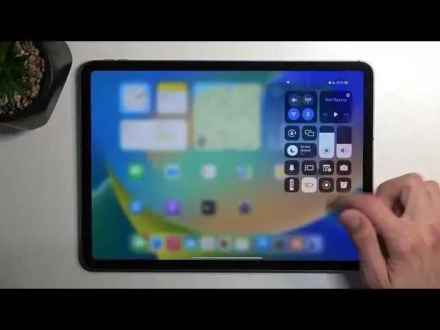 Video thumbnail for How to Turn On and Configure the Low Power Mode on the iPad Pro 4th Gen (2022)