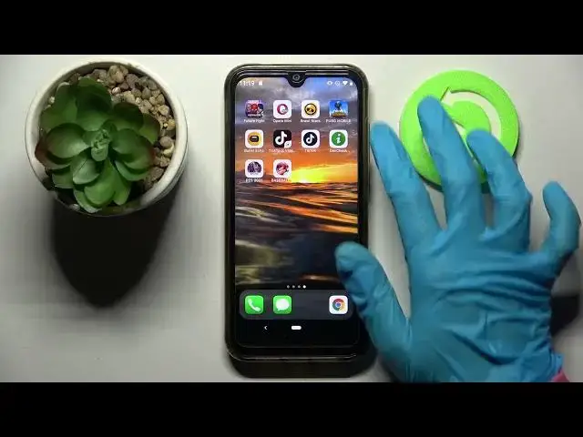 Video thumbnail for How to Download and Apply iOS Launcher on CUBOT R19 – Apple Layout on Android