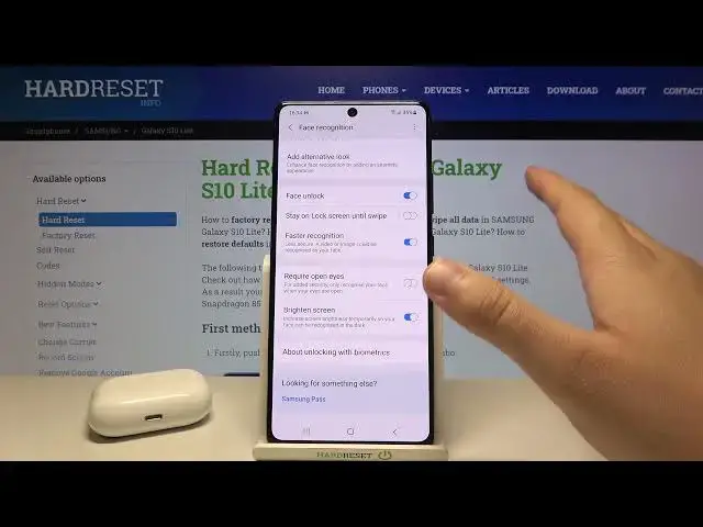 'Video thumbnail for How to Improve Face Unlock Speed on SAMSUNG Galaxy S10 Lite – Screen Lock Settings'