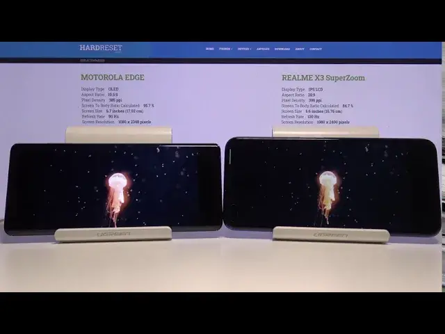 Video thumbnail for Motorola Edge vs Realme X3 Super Zoom – Check Which Display is Better / Screens Comparison