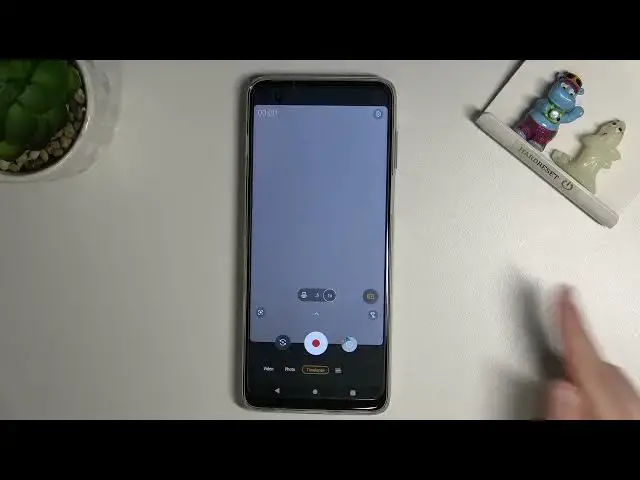 Video thumbnail for How to Pick Speed of Slow Motion in Motorola Moto G100 - Access Slow Motion Options