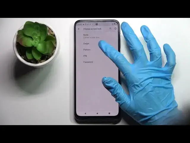 'Video thumbnail for How to Set Up Lock Screen in Motorola Moto G41 - Add Screen Lock'