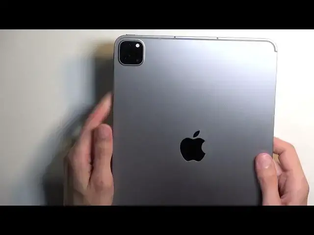 Video thumbnail for iPad Pro 4th Gen (2022) Unboxing & First Impressions