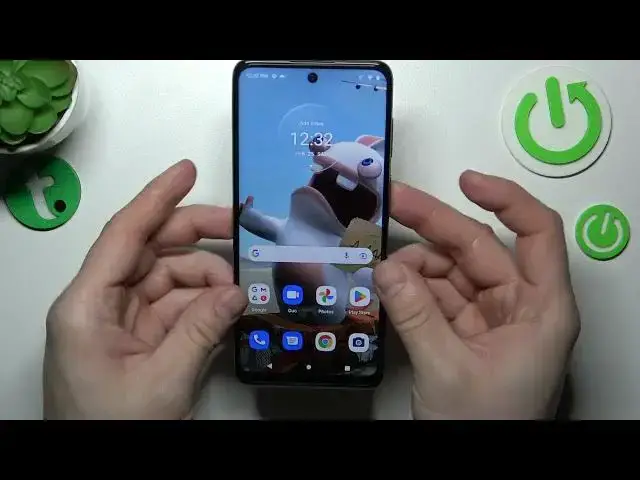 'Video thumbnail for Does MOTOROLA Moto E32s Have Headphones Jack? - Let's Find Out!'