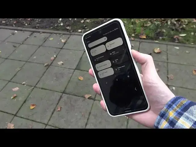 Video thumbnail for NOKIA X10 Outside Display Brightness Test